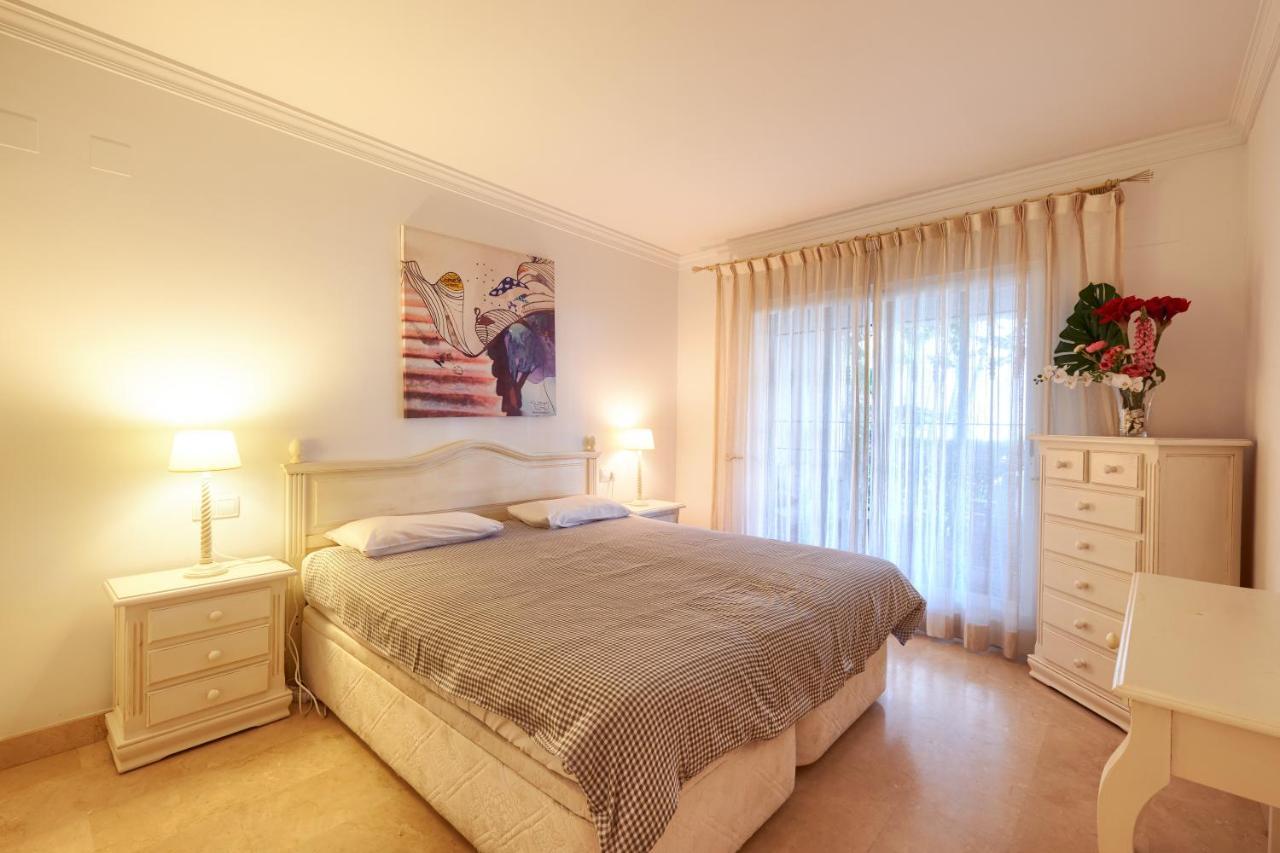 Side 2 Bedroom In La Gavia San Pedro *